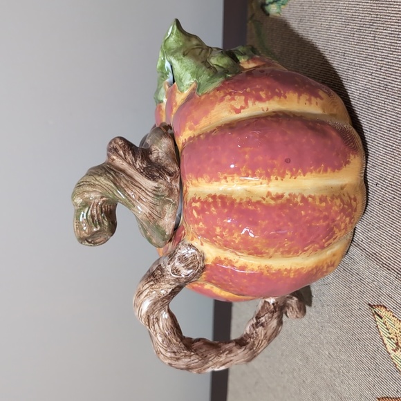 Ceramic Pumpkin Teapot - Picture 3 of 7